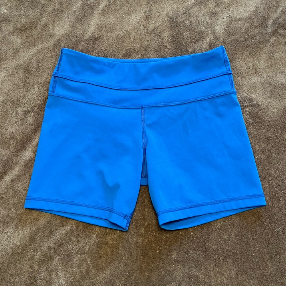 Lulu Lemon Low Rise Bike Short